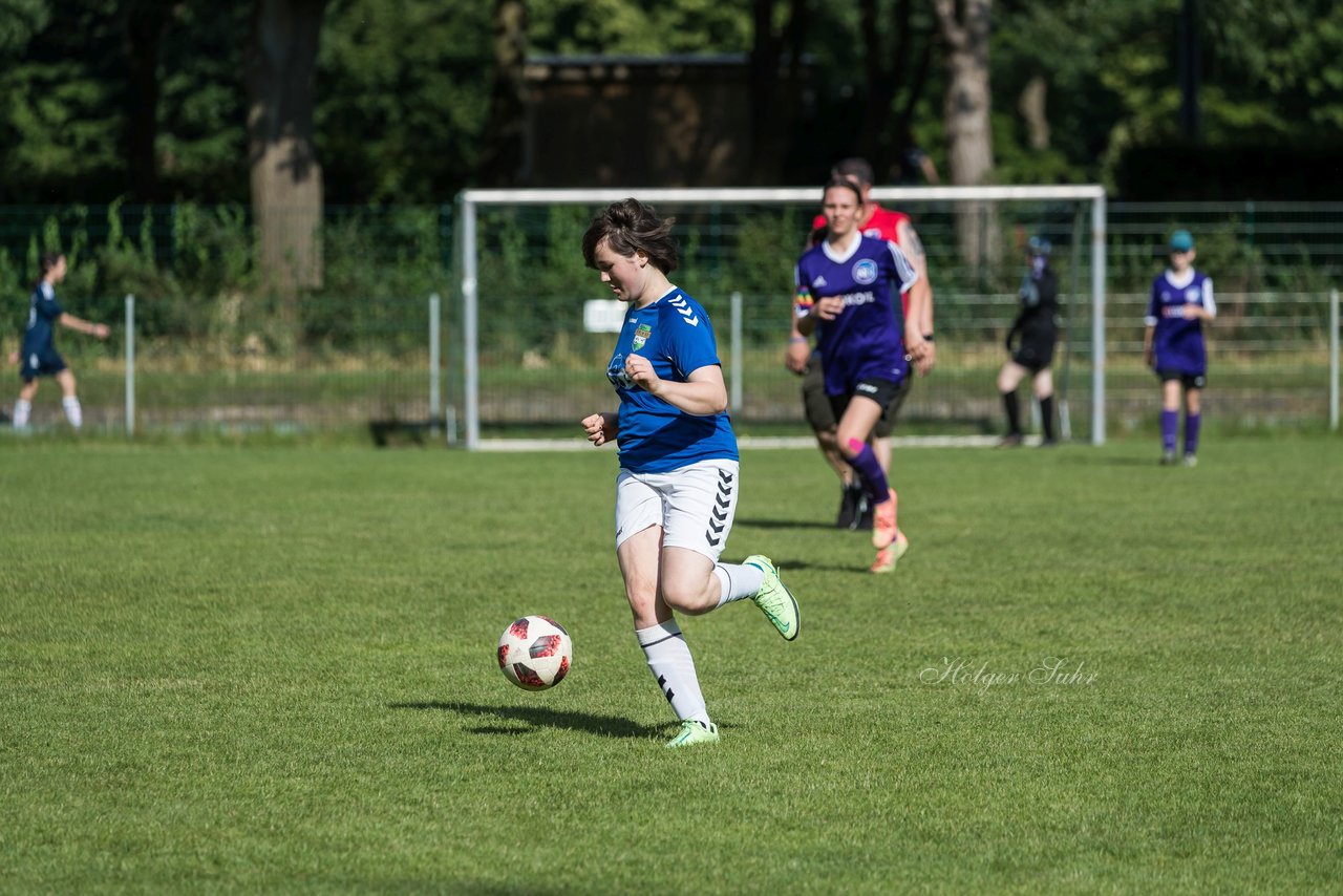 Bild 322 - Loewinnen-Cup
